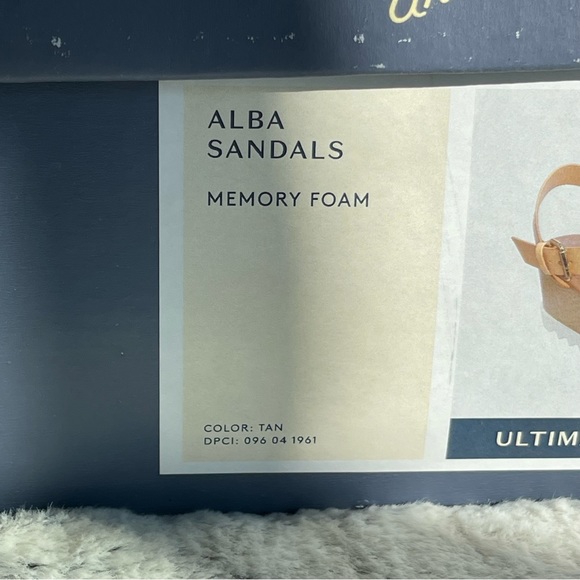 Universal Thread Alba Memory Foam Wedge Platform Sandals, Tan, Women's - Picture 9 of 10